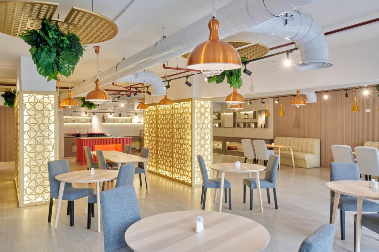 Ramada By Wyndham Doha Old Town Hotel Ngoại thất bức ảnh