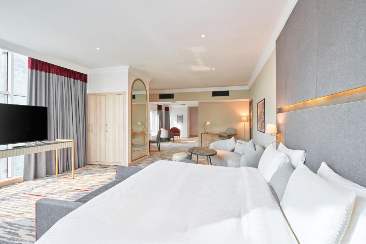 Ramada By Wyndham Doha Old Town Hotel Ngoại thất bức ảnh