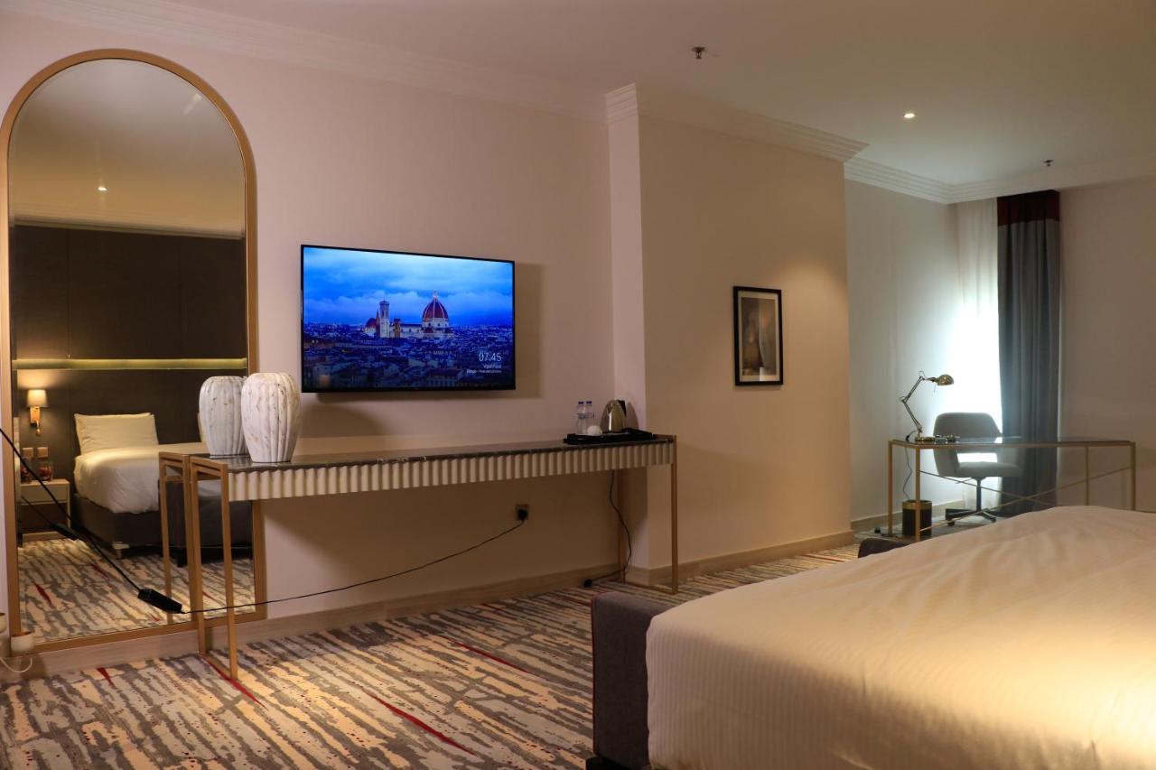 Ramada By Wyndham Doha Old Town Hotel Ngoại thất bức ảnh