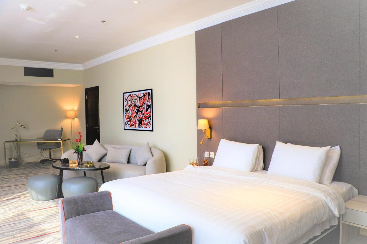 Ramada By Wyndham Doha Old Town Hotel Ngoại thất bức ảnh